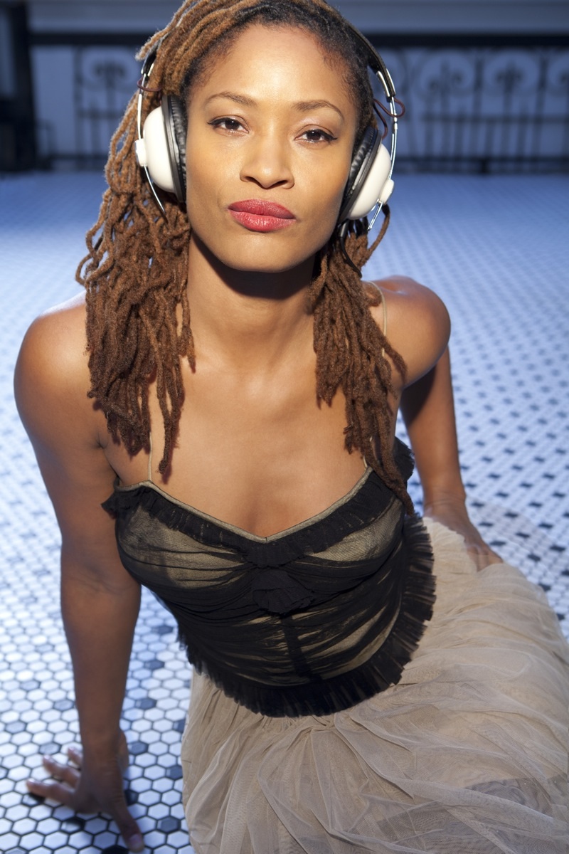 Female DJ - NYC -DJ Jenny Sparks Star Talent DJ