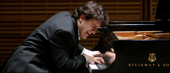 Pianist Gleb Ivanov Performed a Private Concert Performance